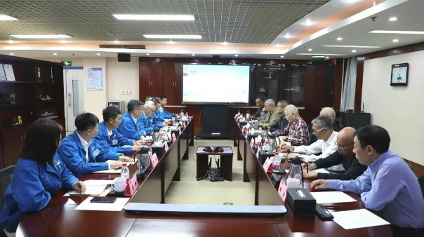 【60年慶·工廠開放日】承前啟后 共話發展—退休在陜公司老領導“回家看看”秦川新變化